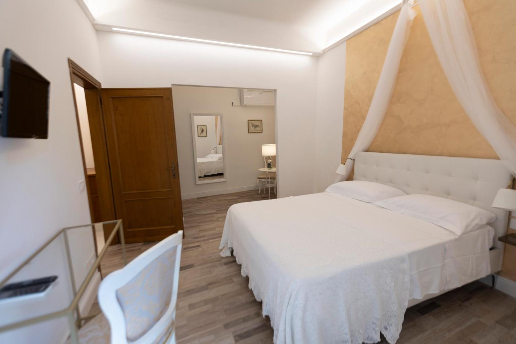 Lc41 Suites Firenze Bagian luar foto