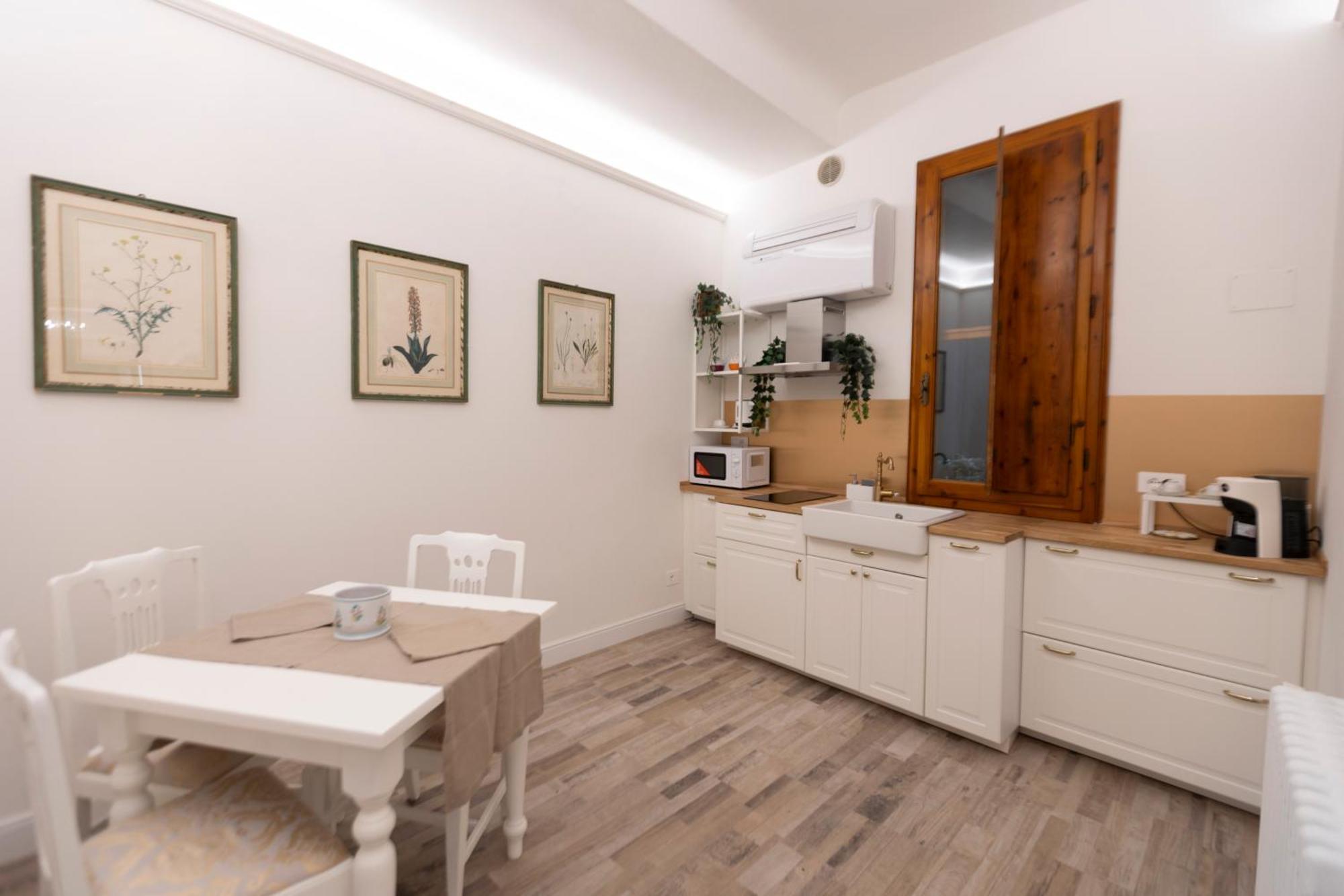 Lc41 Suites Firenze Bagian luar foto